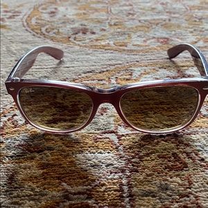 Ray Ban New Wayfarer RB2132 polarized